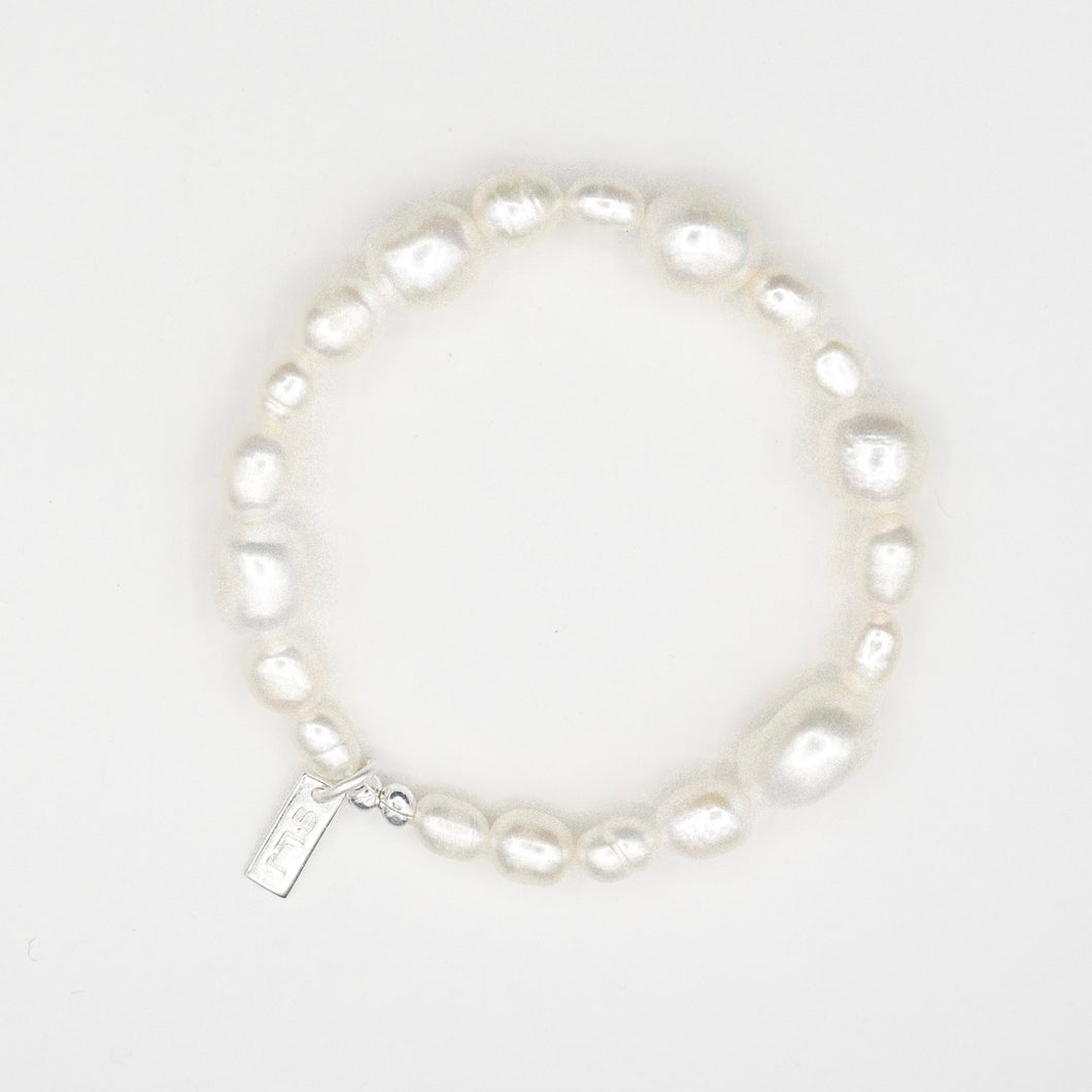 Chunky Pearl Bracelet